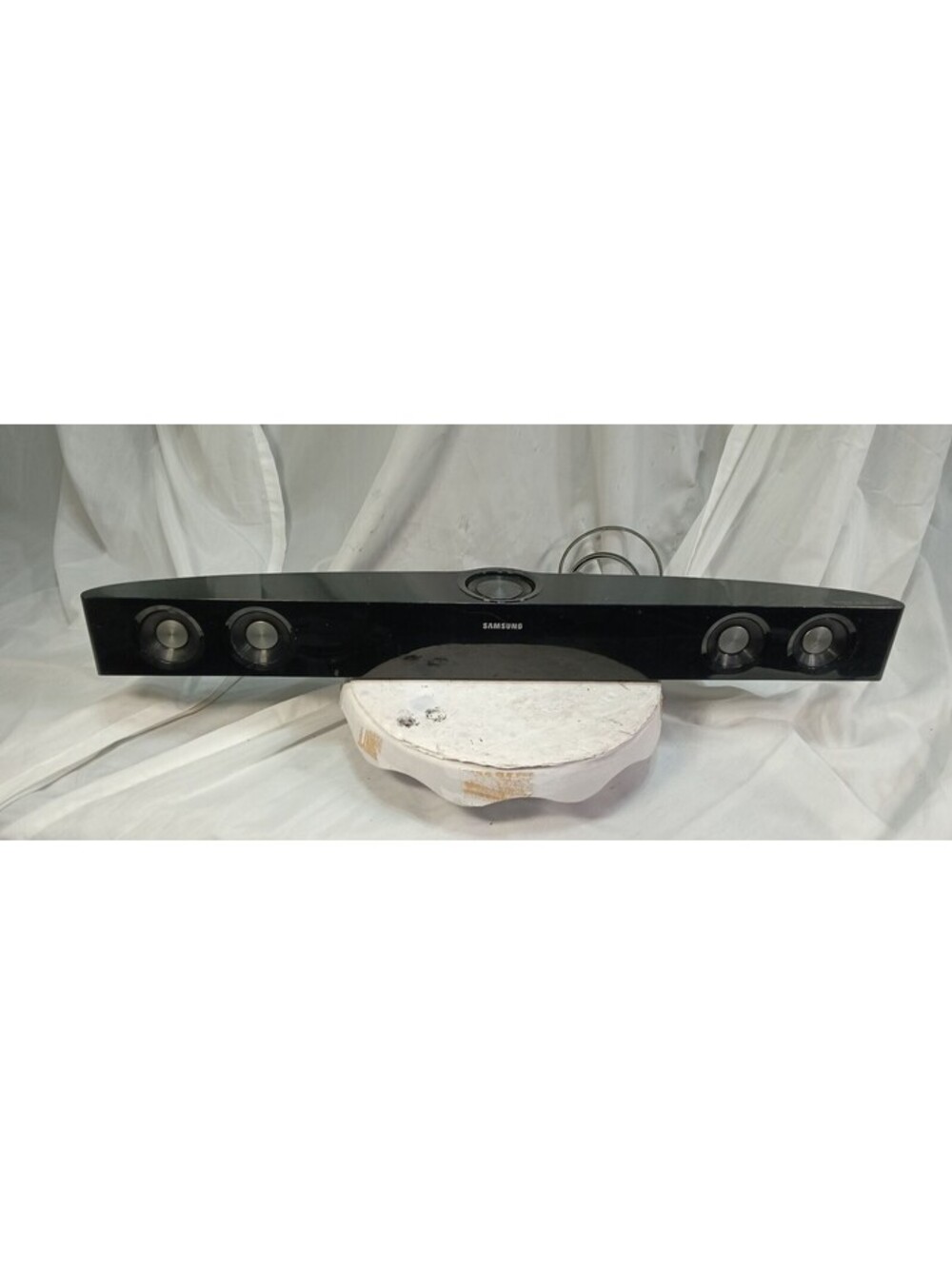 Samsung HW-E350 2.1ch Soundbar Crystal Surround Air Track TV Speaker Bluetooth